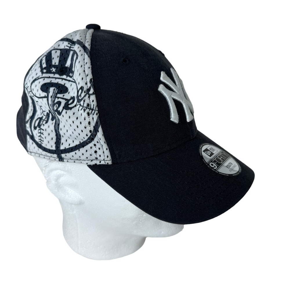 New Era 9Forty MLB Ney York Yankees Baseball Cap Adjustable Black Youth OS